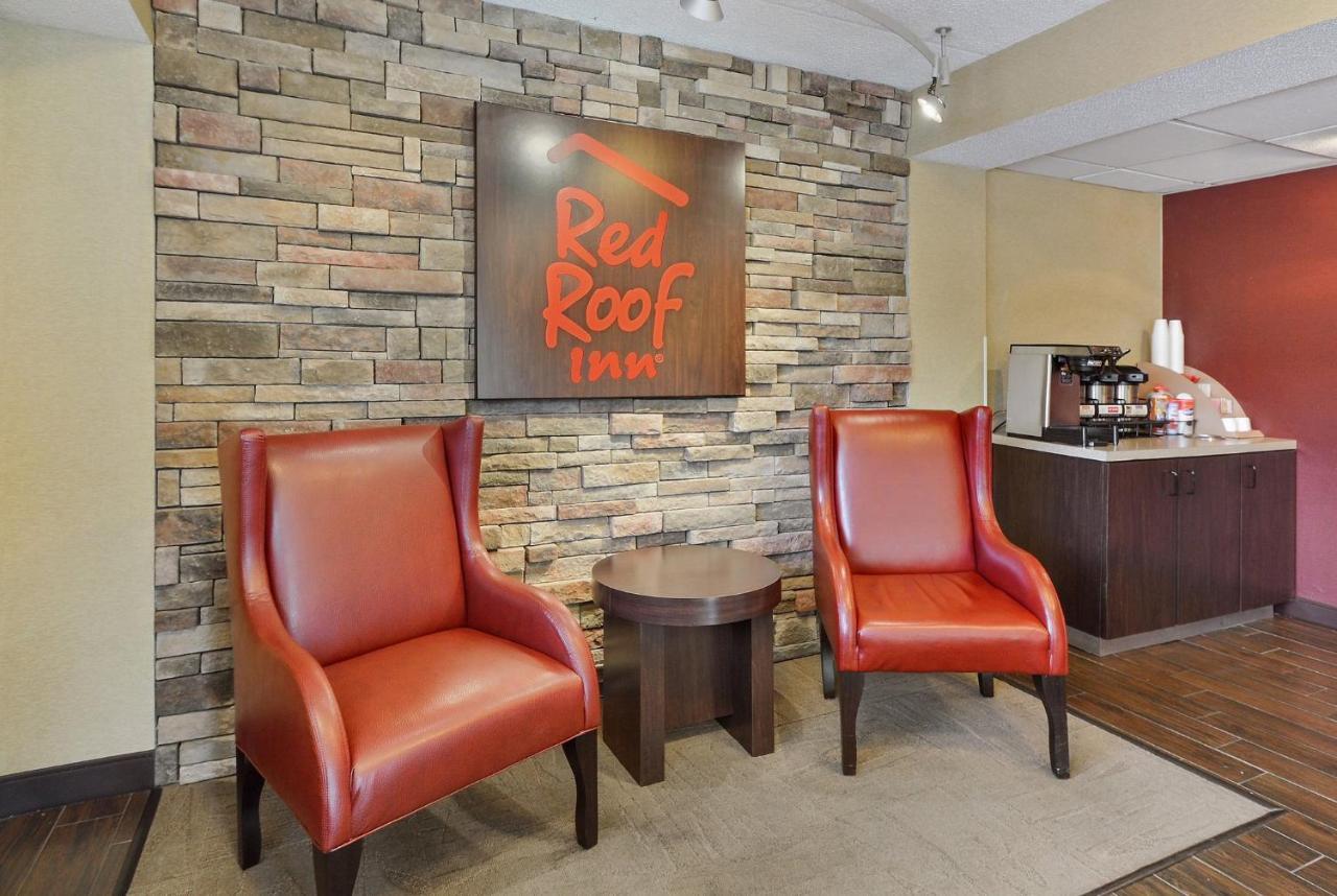 Red Roof Inn Huntington Barboursville Exterior photo