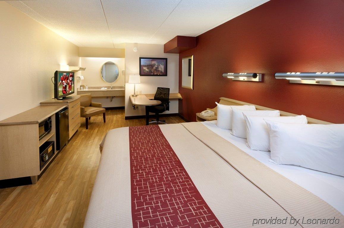 Red Roof Inn Huntington Barboursville Exterior photo